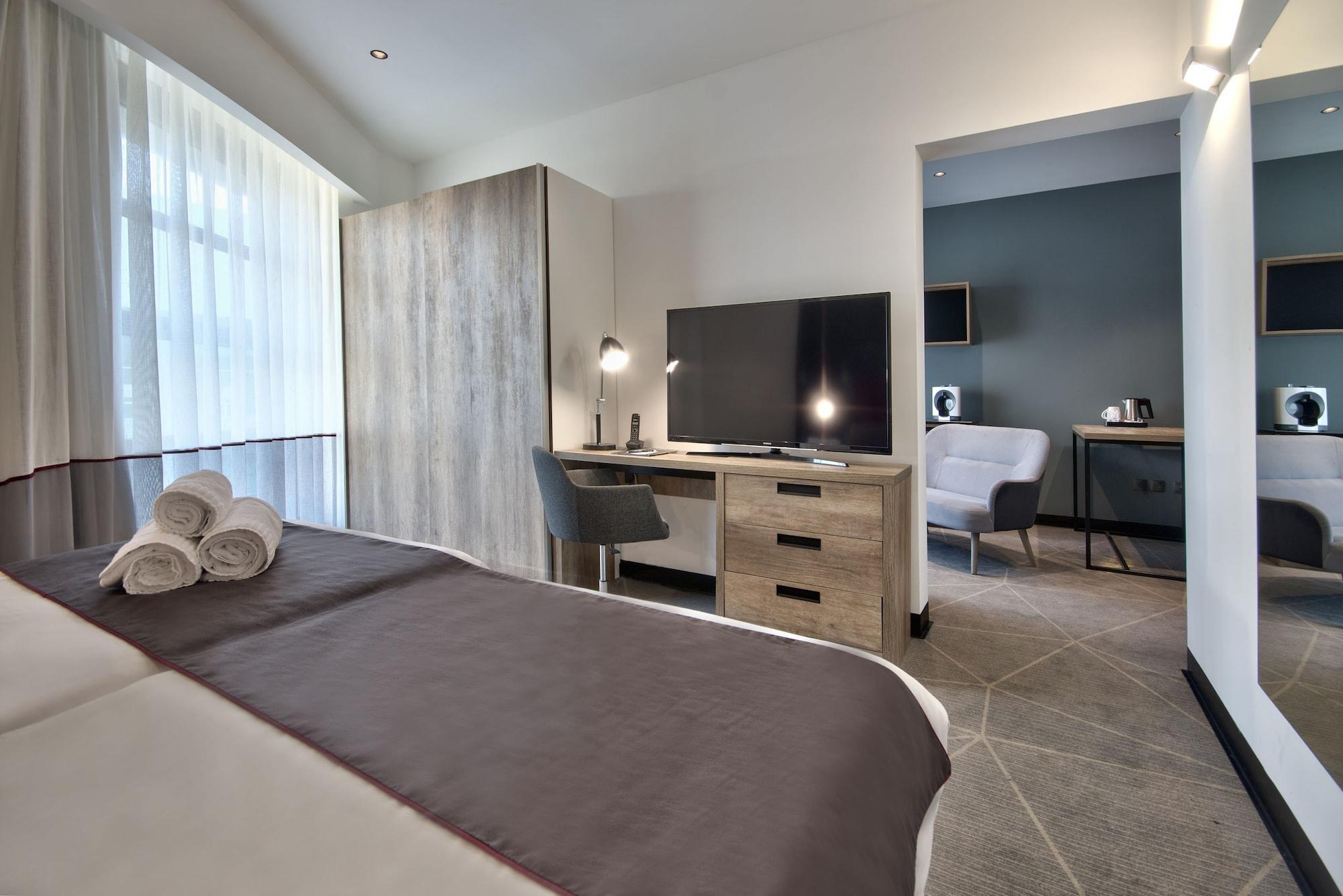 Be.hotel St. Julian's